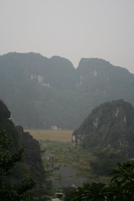 192 - Vue depuis la pagode de Bìch Dong