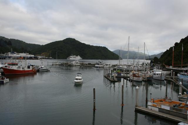 Xmas holidays 08-08 - 072 - Picton port