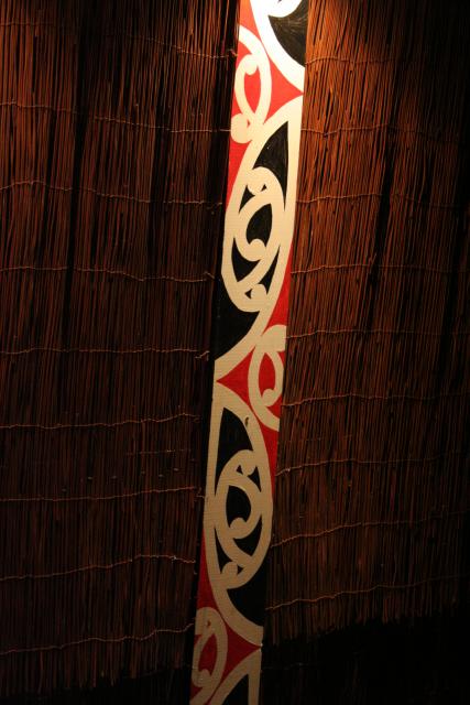 Xmas holidays 08-08 - 175 - Tamaki Village - Maori patterns