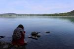 France 2019 102 - Sophie, lac de Chalain